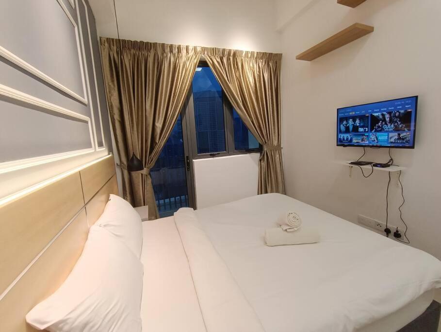 Апартаменты Cl 27A Insta Klcc View & Infinity Pool View Куала-Лумпур Экстерьер фото