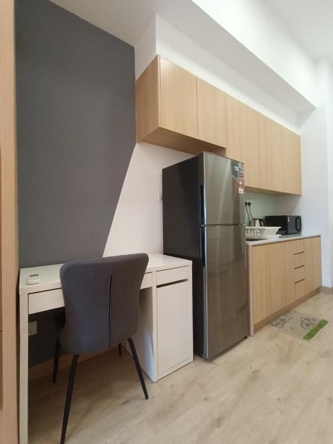 Апартаменты Cl 27A Insta Klcc View & Infinity Pool View Куала-Лумпур Экстерьер фото